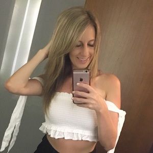 Meet your Posher, Stephanie